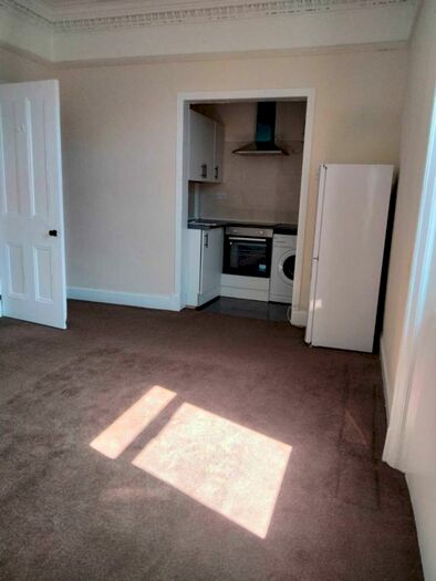 1 Bedroom Flat To Rent In Harland Cottages, Glasgow, G14