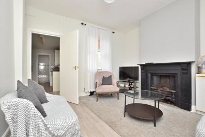 5 Bedroom Terraced House To Rent In St. Mark Street, Gloucester, GL1