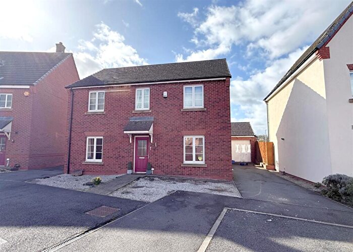 4 Bedroom Detached House For Sale In Calder Gardens, Bingham, NG13