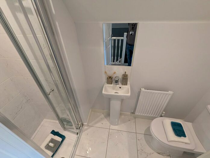4 Bedroom Detached House For Sale In Lount Place, Beverley, HU17