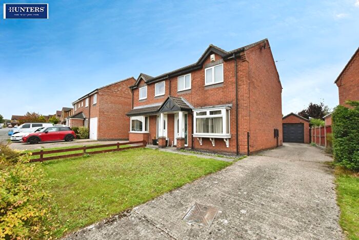 3 Bedroom Semi-Detached House To Rent In Avenue Nozay, Broughton, DN20