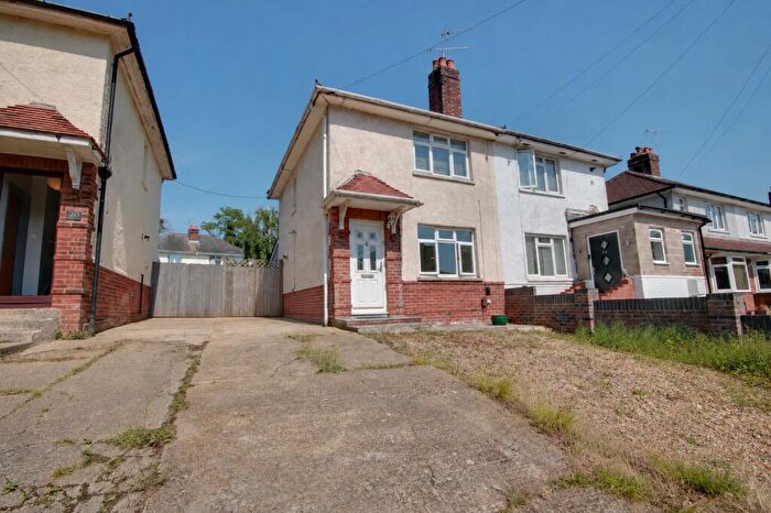 2 Bedroom Semi-Detached House For Sale In Merryoak! No Forward Chain! Extended! Modern Shower Room!, SO19