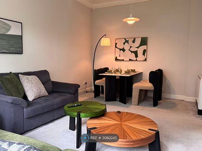 2 Bedroom Maisonette To Rent In Upper Gray St, Edinburgh, EH9