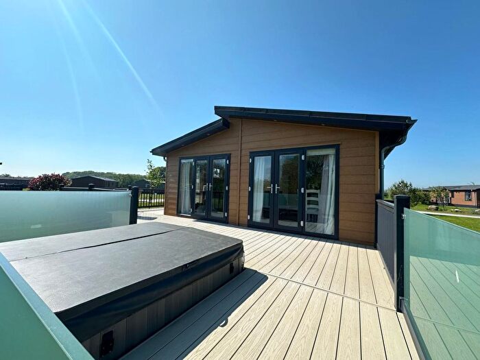 2 Bedroom Lodge For Sale In Great Ayton, Middlesbrough, TS9