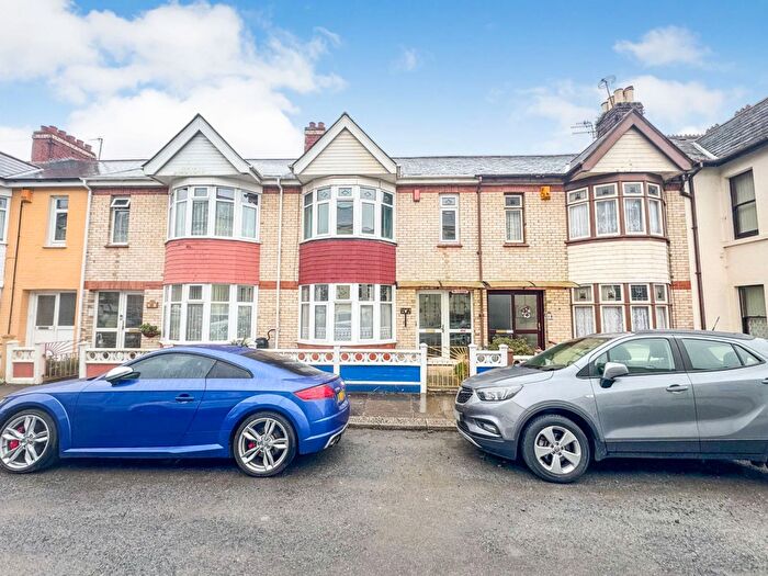 4 Bedroom Terraced House For Sale In South View Terrace, Plymouth, Devon, PL4