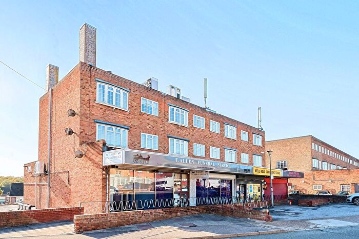 1 Bedroom Flat For Sale In Wells Road, Strood, Rochester, Kent., ME2