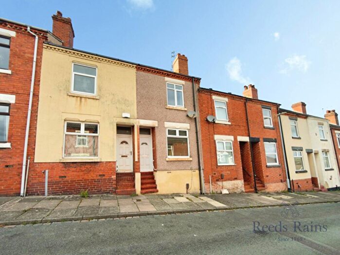 2 Bedroom Terraced House For Sale In Lynam Street, Stoke-On-Trent, ST4