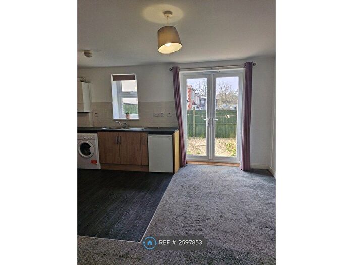 1 Bedroom Flat To Rent In Bellevue Road, St. George, Bristol, BS5
