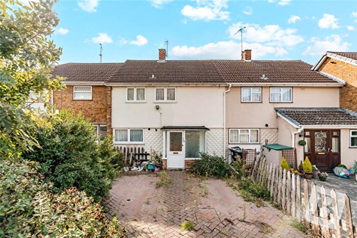3 Bedroom Terraced House For Sale In Nether Priors, Basildon, Essex, SS14
