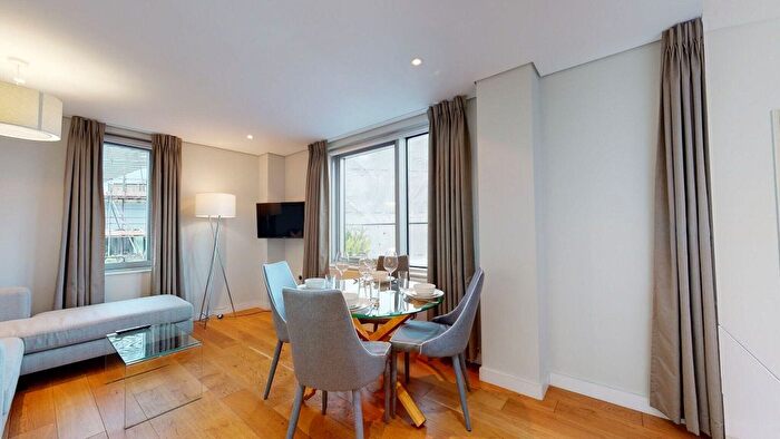 3 Bedroom Flat To Rent In B Merchant Square, London, W2