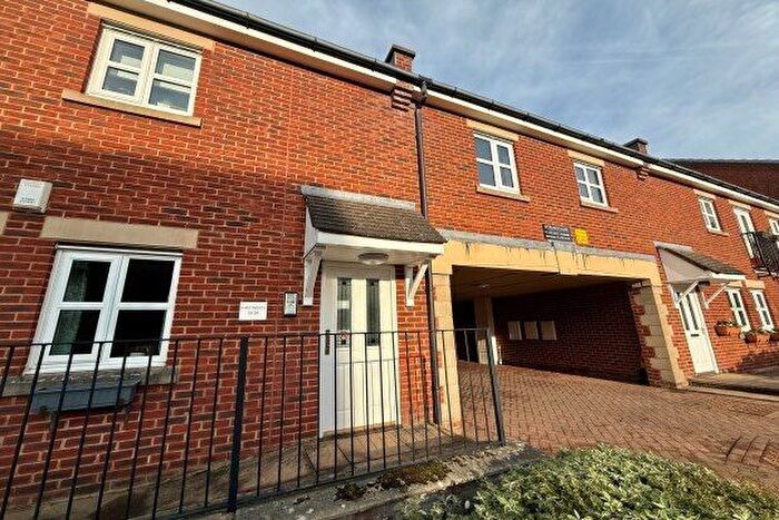 2 Bedroom Flat To Rent In St. Francis Close, Sheffield, S10