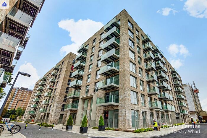 1 Bedroom Flat To Rent In Chamberlain Court, Upton Park, E13