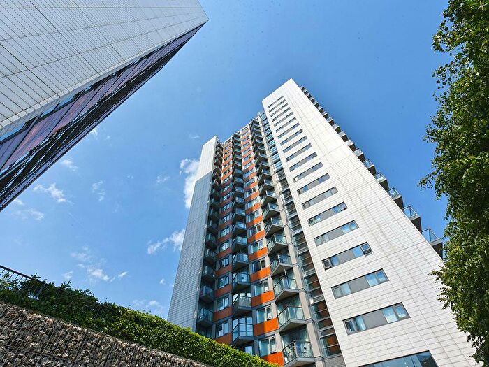 1 Bedroom Apartment To Rent In Proton Tower, Canary Wharf, E14