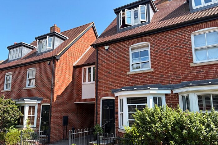 4 Bedroom End Of Terrace House For Sale In Sudbury Mews, Canterbury, CT1