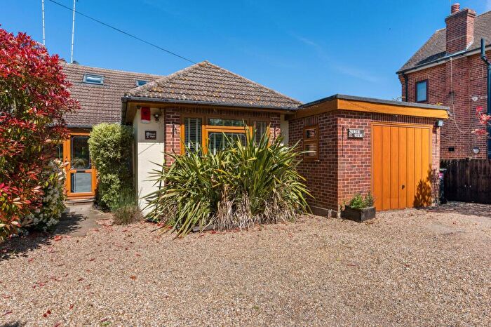 3 Bedroom Detached Bungalow For Sale In Vicarage Lane, North Weald, CM16