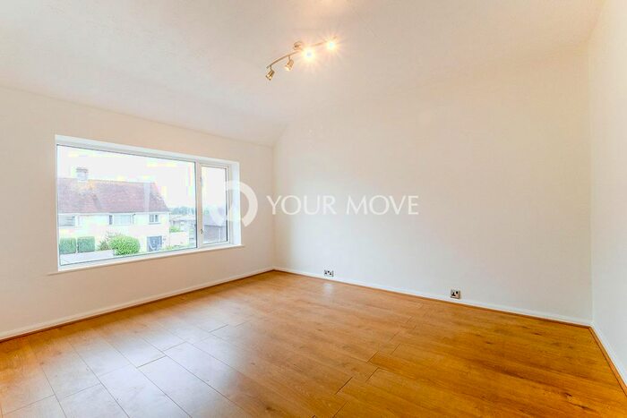 3 Bedroom Semi-Detached House To Rent In Dart Avenue, Torquay, Devon, TQ2