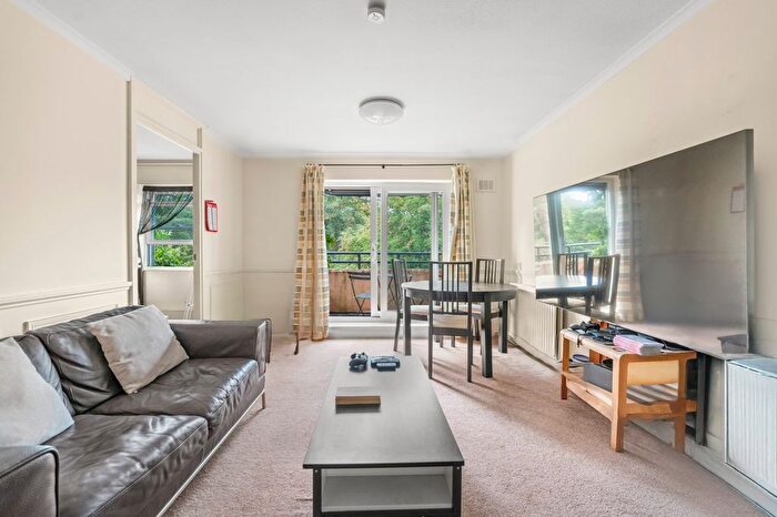1 Bedroom Flat To Rent In Rum Close, Wapping, E1W
