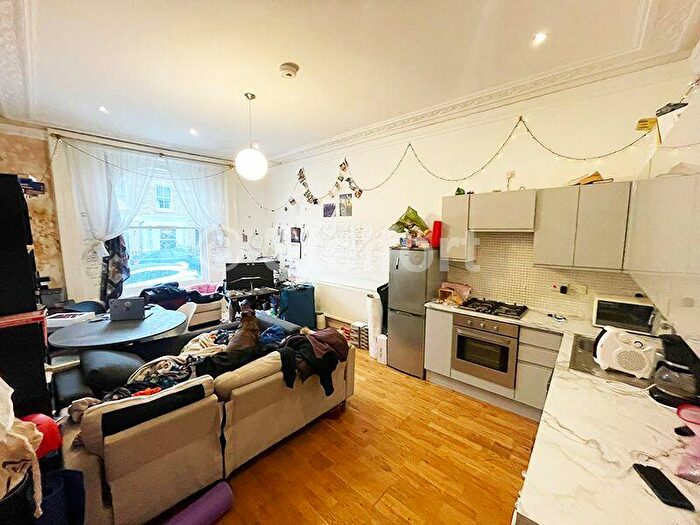 1 Bedroom Flat To Rent In Beacon Hill, London, N7