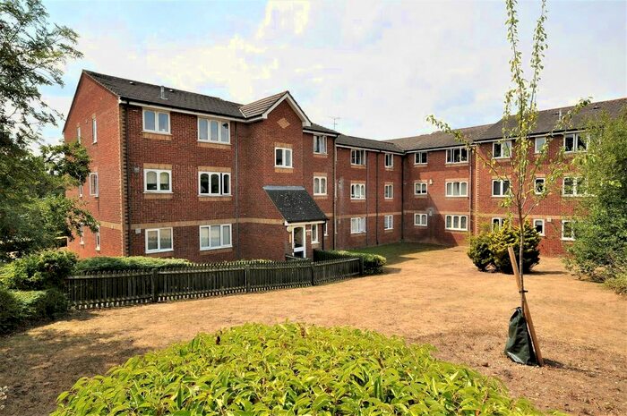 Studio To Rent In Chiswell Court, Sandown Road, Watford, WD24