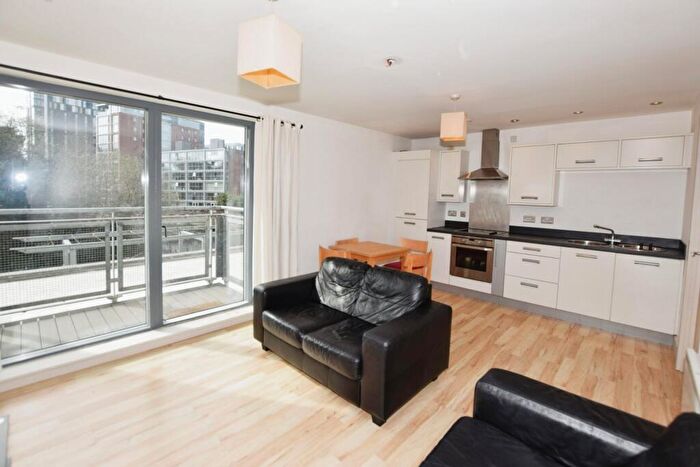2 Bedroom Flat To Rent In Vie Building, Water Street, Castlefield, Manchester, M3