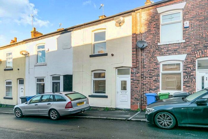 2 Bedroom Terraced House To Rent In Fountain Street, Hyde, Cheshire, SK14