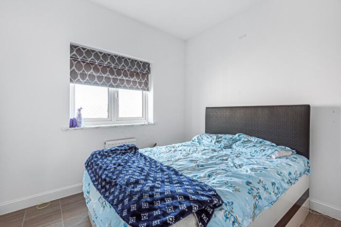 4 Bedroom Semi Detached House To Rent In Didcot, Oxfordshire, OX11