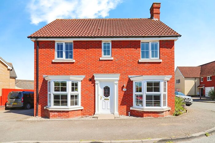 4 Bedroom Detached House For Sale In Scrumpy Way, Banham, Norwich, NR16