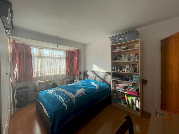 3 Bedroom Terraced House To Rent In Keats Way, Greenford, UB6