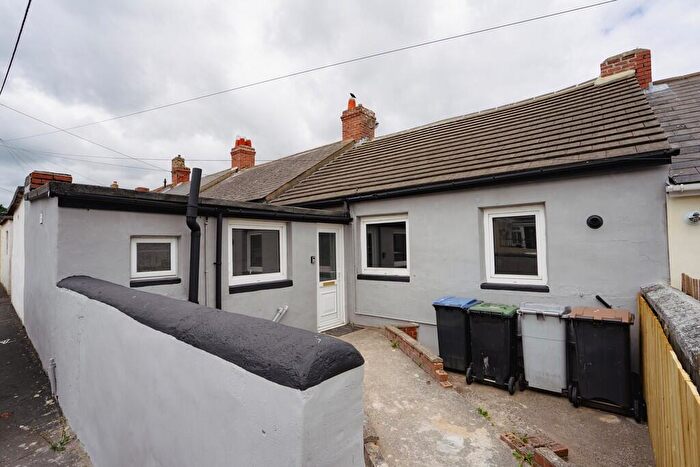 3 Bedroom Terraced Bungalow For Sale In First Street, Consett, DH8