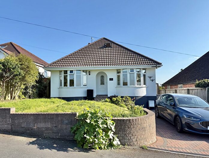 3 Bedroom Bungalow For Sale In Wrefords Lane, Exeter, EX4
