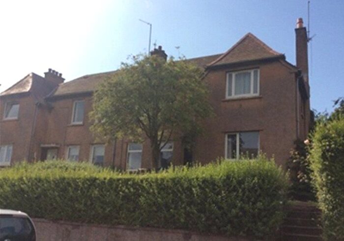 2 Bedroom Flat To Rent In Watson Avenue, St Andrews, Fife, KY16