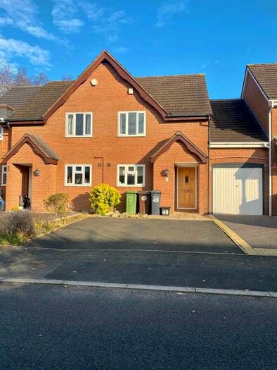 2 Bedroom Semi-Detached House To Rent In Chadworth Avenue, Dorridge, Solihull, B93