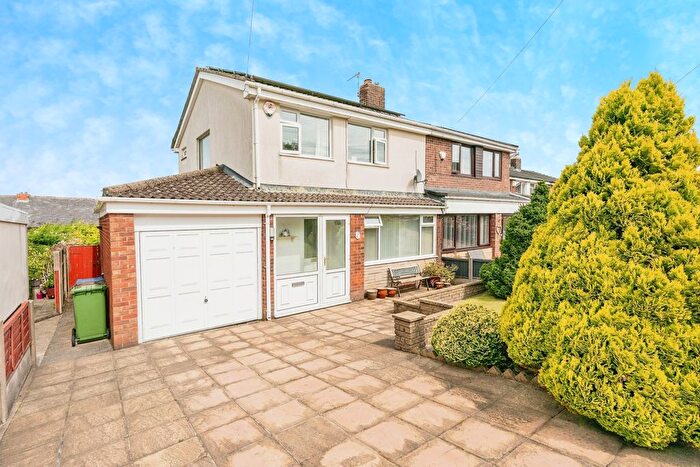 3 Bedroom Semi-Detached House For Sale In Fairways Drive, Burnley, Lancashire, BB11