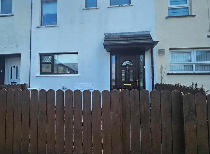 3 Bedroom Mid Terraced House For Sale In Valiant Court, Antrim, BT41