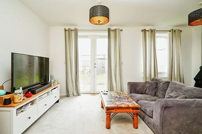 2 Bedroom End Of Terrace House For Sale In Blueberry Drive, Bicester, OX27