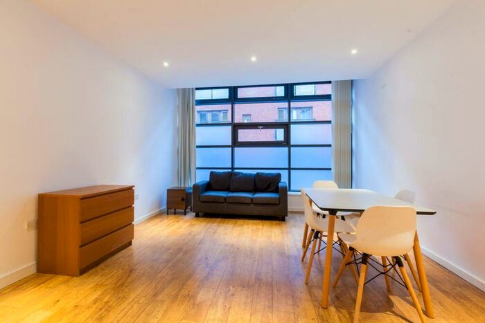 1 Bedroom Flat To Rent In Waterson Street, Shoreditch, London, E2
