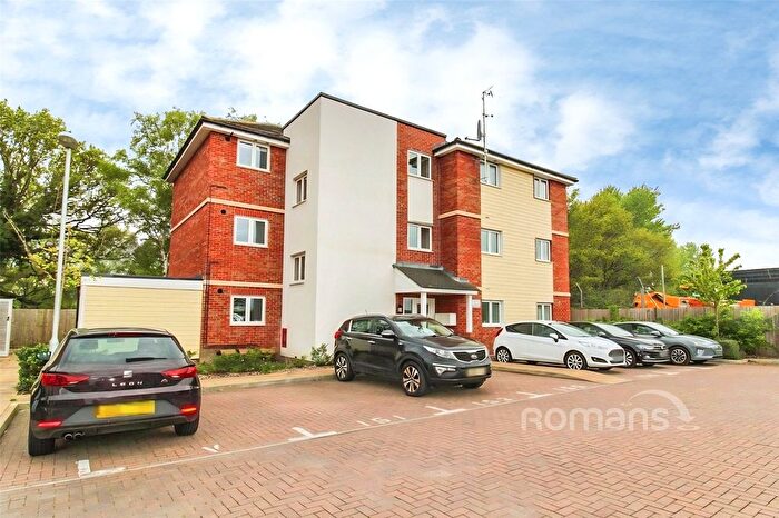 1 Bedroom Flat For Sale In Coxwell Avenue, Farnborough, Hampshire, GU14