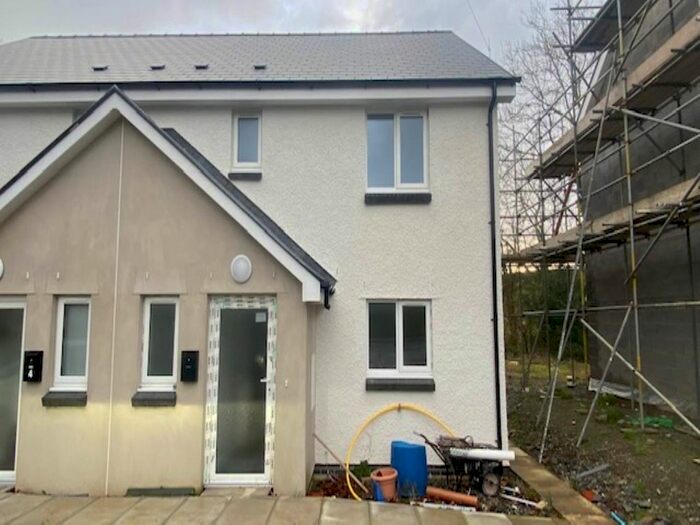 3 Bedroom Property To Rent In Dan Yr Ysgol, Comins Coch, Aberystwyth, SY23