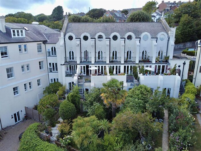 4 Bedroom Terraced House For Sale In Old London Road, Old Town, Hastings, TN35