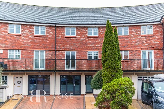 4 Bedroom Town House For Sale In Rawstorne Crescent, Hutton, Preston, PR4