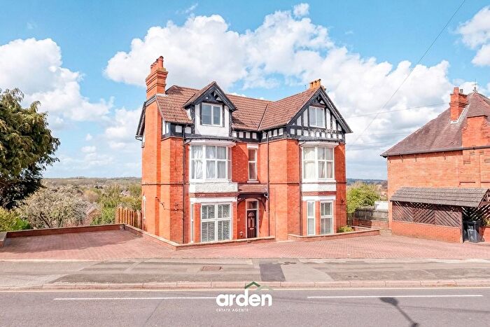 2 Bedroom Flat For Sale In Bromsgrove Road, Redditch, B97