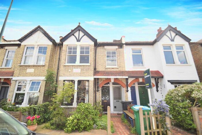 3 Bedroom Maisonette To Rent In Kenley Road, St Margarets, Twickenham TW1