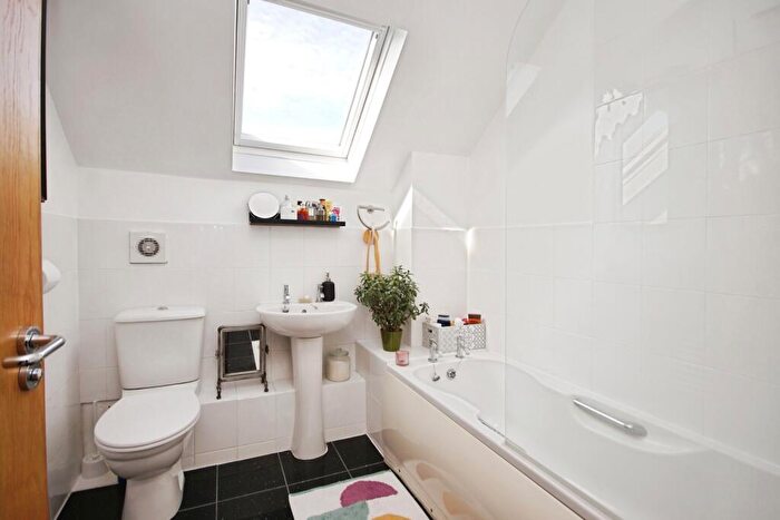 1 Bedroom Flat For Sale In Leicester Square, Soundwell, Bristol, BS16
