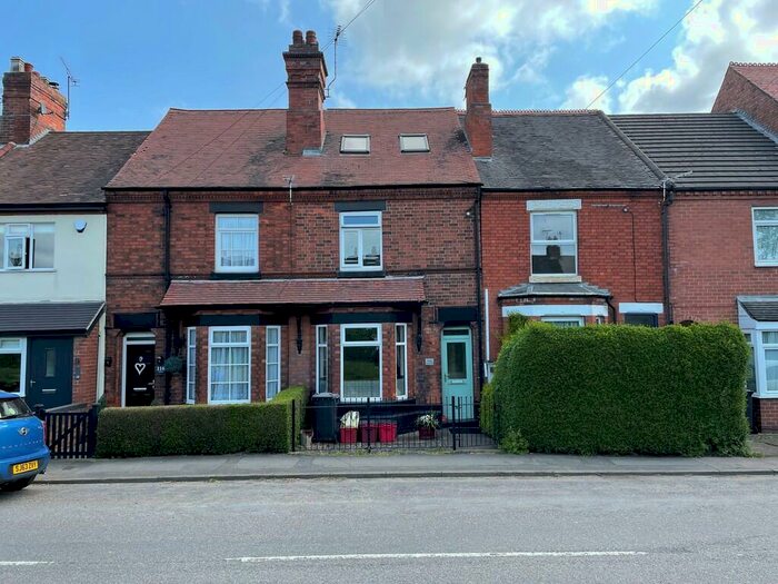 4 Bedroom Villa To Rent In Smisby Road, Ashby-de-la-Zouch, LE65