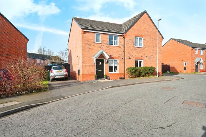 3 Bedroom Semi-Detached House For Sale In Cardinal Way, Newton-Le-Willows, Merseyside, WA12