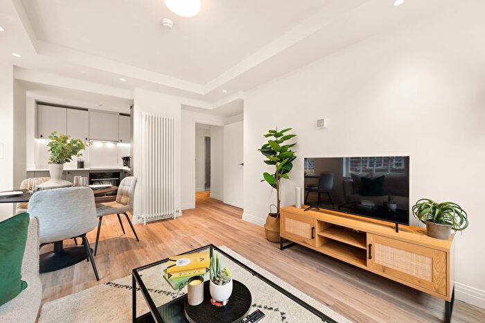 1 Bedroom Flat To Rent In Dolphin Square, London, SW1V