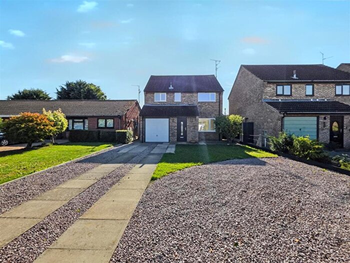 3 Bedroom Detached House To Rent In Pennyfield, Pinchbeck, PE11