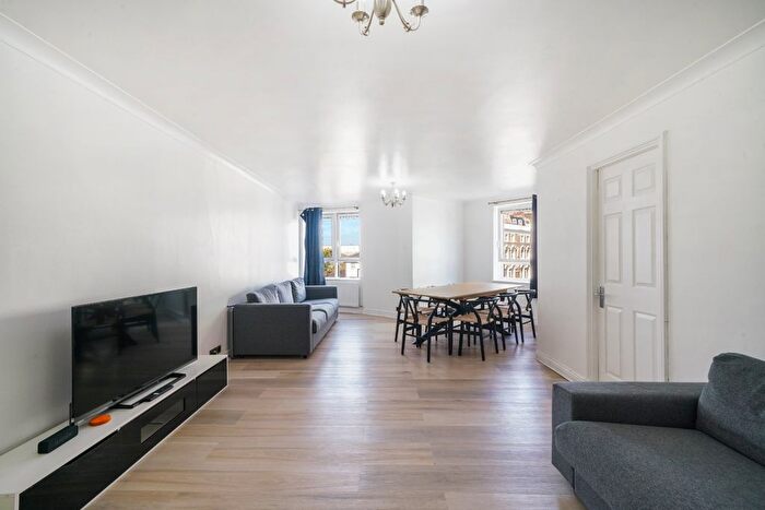 3 Bedroom Flat To Rent In Royal Langford Apartments, Greville Road, NW6