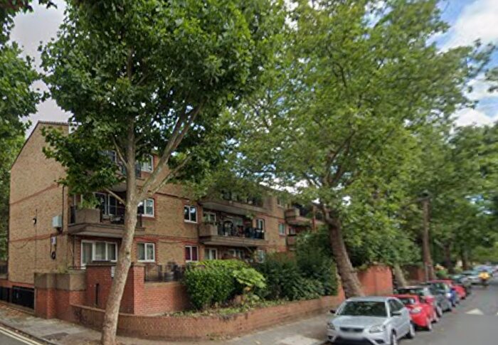 5 Bedroom Flat To Rent In Asylum Road, Peckham, SE15