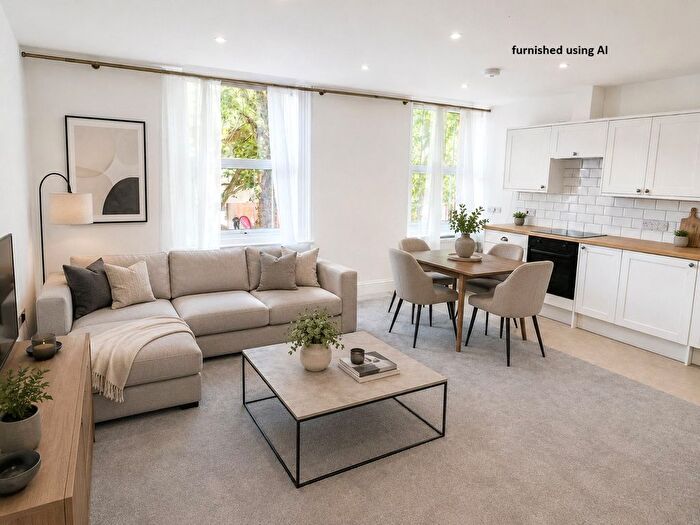 3 Bedroom Flat For Sale In High Street, Taunton, Somerset, TA1